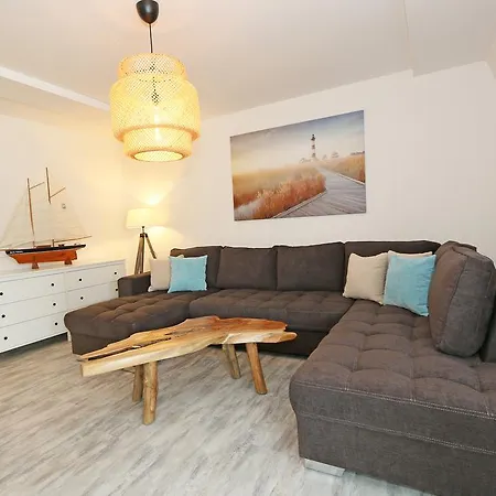 Ostseeblick - Ferienwohnung 15 *